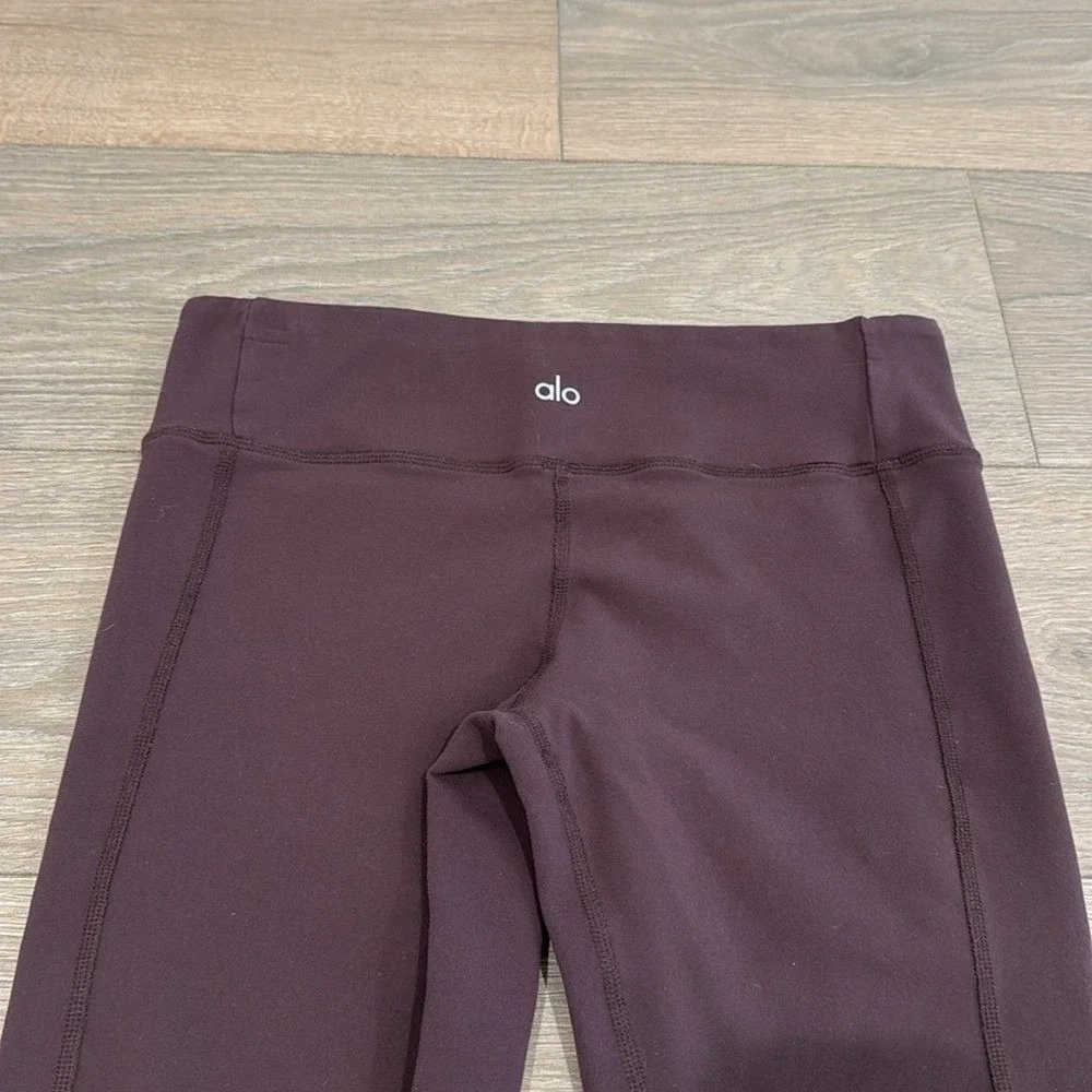 ALO YOGA Mink Brown Mid Rise Moto Active Workout Studio Barre Gym Leggings Sz M‎